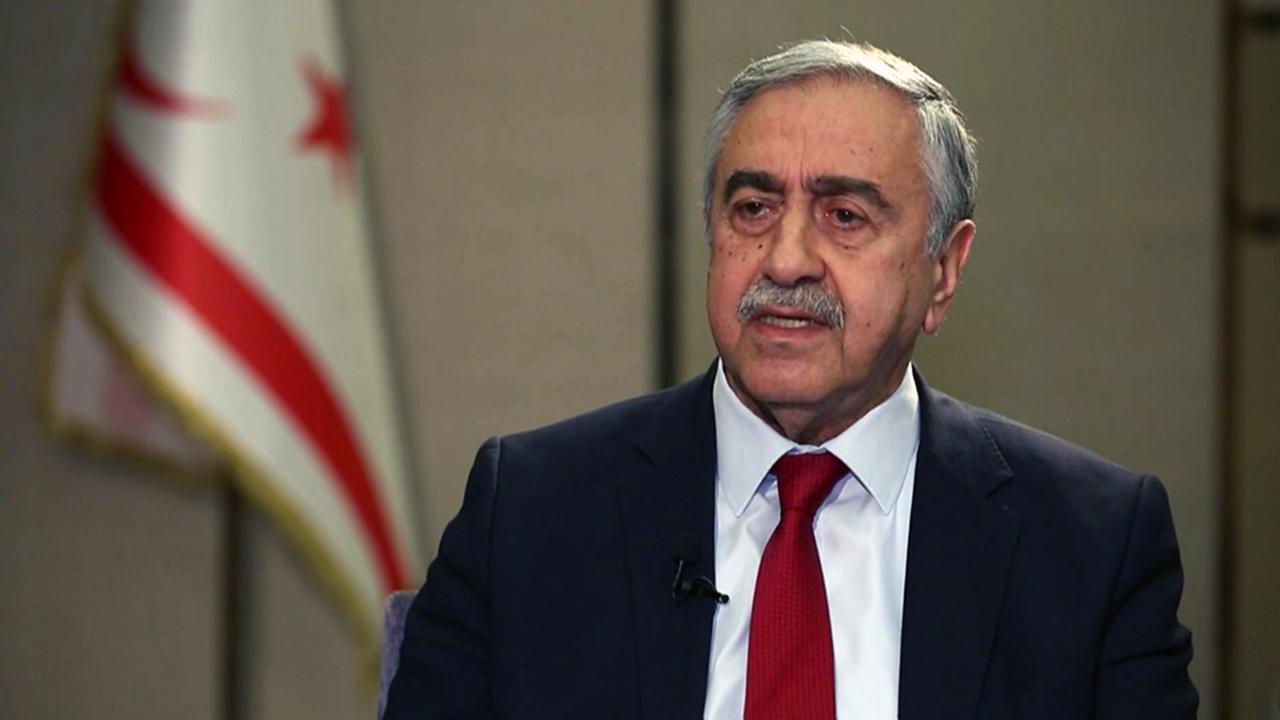 M.Ακιντζί: «Δέχθηκα απειλές από την Τουρκία για να μην συμμετάσχω στις εκλογές» (βίντεο)